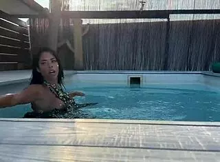 first six minutes of mermaid fantasies with latina in costume