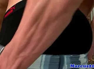 Bottom loving gay jock sucks cock