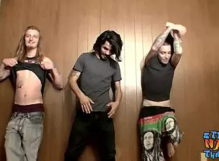 Hot twinks with big dicks in a suggestive threesome