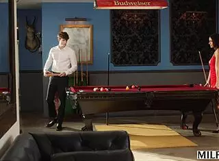 milfy sexy hustler venus schools young man at oral sex