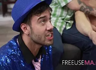 Football season means group freeuse fun outdoors. 😏