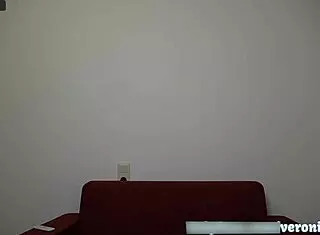 Sexy babe arygameplays clothed with beautiful smile