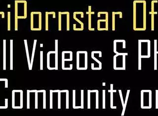 Thick Thighs Siri Pornstar Tongue Fucks Kimberly Kane And Dixie Comet