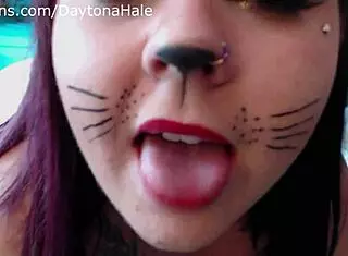 I spanks daytona hale's big ass like a kitten