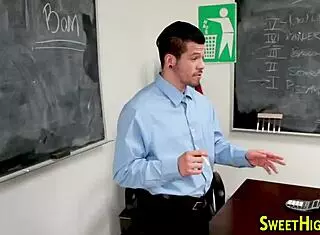 Student in Uniform Gets Facial After Sucking