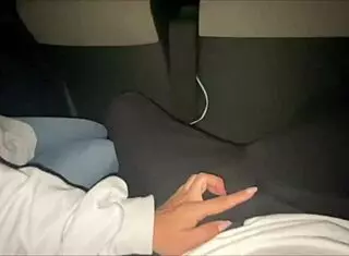 Japanese couple gets horny on drive