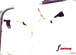 amateurs worship ass with toys and licking