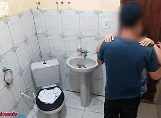 girl wanted sex in my bar bathrom