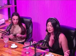 Little Blonde Naked In Studio For Bisexual Fun