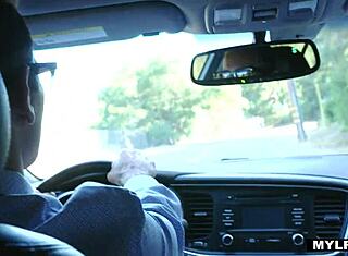 ممارسة جنس آمن مثيرة مع الميلف نيكول أنيستون