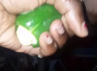 Plantain Versus Poivron: I Get Wet And Cum