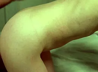 Amateur 30s Housewife Mai Loves Shaved Creampie Sex