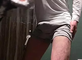 【M男の苛め方】男性閲覧禁止！綺麗な女性に長時間ペニスとボールを叩かれた結果？！