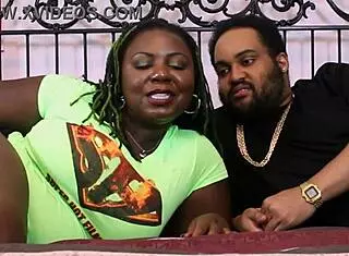 Poizon Ivy makes small cock sloppy wet