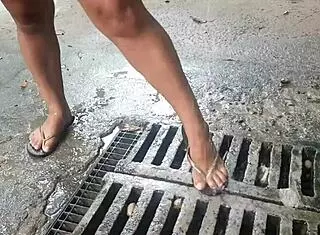 Latina Prostitute Paty Bumbum Gives Amazing Blowjob For Cheap