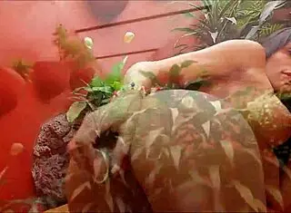 Hot Shemale Vibrates Her Ass Until She Cums