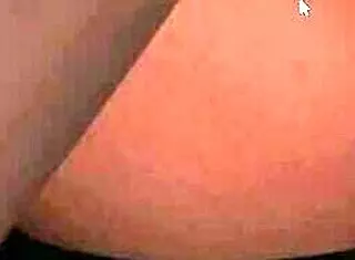 Boyfriend records girlfriend getting naughty with a stranger