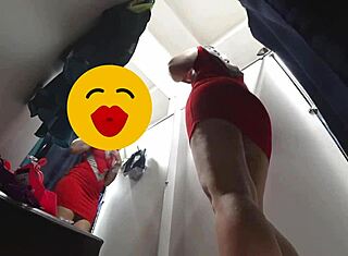 กล้องซ่อนจับหญิงใหญ่เอวบางในห้องเปลี่ยนเสื้อ ไม่ใส่กางเกง หีขนโชว์