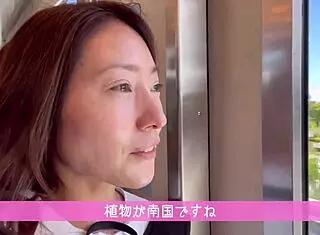 bali morning pool relaxation