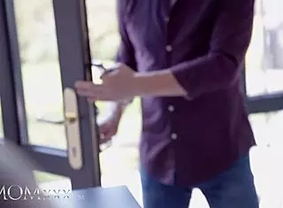 Megan Fiore worships husband's cock