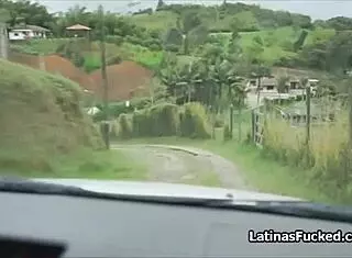 ว้าว ลาตินาพิเศษถูกเย็ดอย่างแรงในการคาสติ้งครั้งแรก!