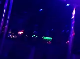 At adult entertainment house with anny, spy camera catches naughty dancing 😏