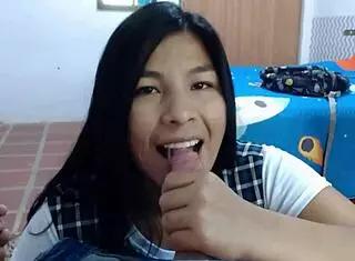 אוסף חג מולד של פיצוצי פנים וזריקות בפה