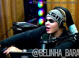 Belinha screams as ruan fingers her ass