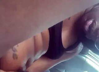 Skarface Eats Naejae's Big Ass!