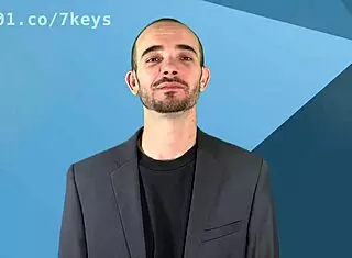 Kelly Farts Over Bathtub Edge