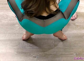 Aku Ngisap Kontol Suami Gede Secara Sensual Sampai Oral Creampie