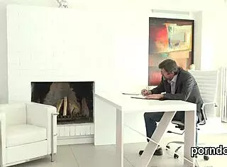 Lovely Cutie Tempted and Penetrated by Senior Mentor