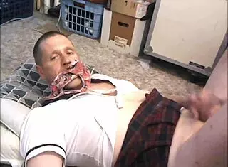 amateur explores sissy side