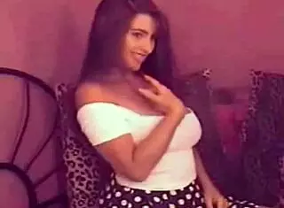 Horny cam slut old video nudewebcam com