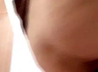 Italian milf screams loud while wrecking her hot wet hole!