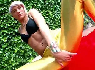 Naughty blonde babe craves hardcore anal sex daily