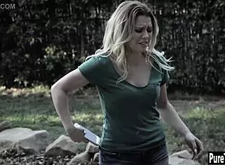 Naive Teen Pays Licence With Hardcore Blowjob