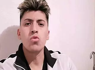 For Cuckolds And Wives In Mexican Skinny Old Scene!