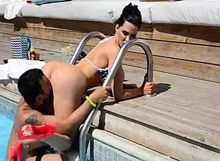 Annina and Amy compete in a musical challenge