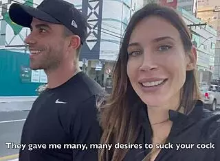 latina y un hermoso y caliente creampie