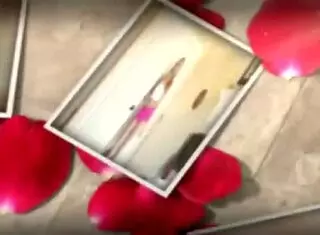 Horny Babe Negotiates a Blowjob with Kinky Stud 😈