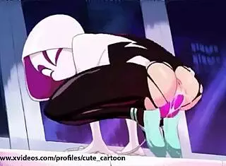 i watch gwen stacy masturbating in spiderman hentai anime
