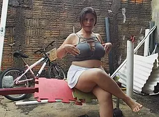 She went to the gym and ended up with POV monster cock fucking her BBW body