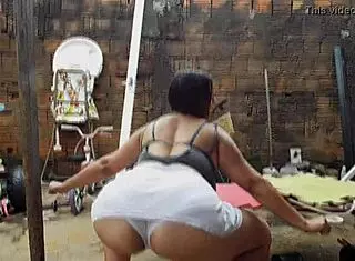 She went to the gym and ended up with POV monster cock fucking her BBW body