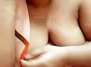 'Does this indian sexy aunty have big tits?'