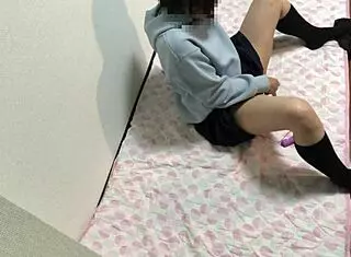 She cums hard with newly learned masturbation