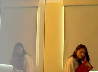 Ella Recibe Una Llamada Caliente Y La Empleada Del Hotel La Graba Parte 1