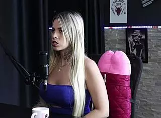 Debating Open Relationships and Swinging Lifestyle