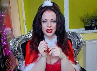 babe, this red lips fetish is perfect for your holidays with unique touches