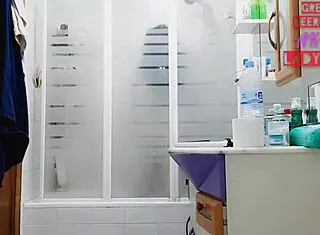 Chubby European Babe Takes Hot Naked Shower, Boobs Fetish!